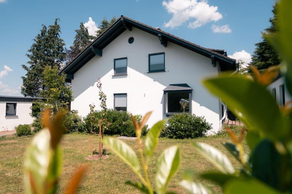 Eifel21 - Stilvolles Haus In Der Vulkaneifel Bleckhausen Экстерьер фото